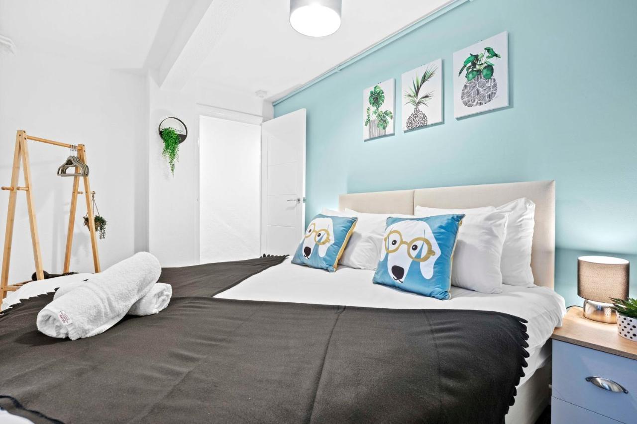 Queens Apartment - By My Getaways - Free Parking For One Car Brighton Exterior foto